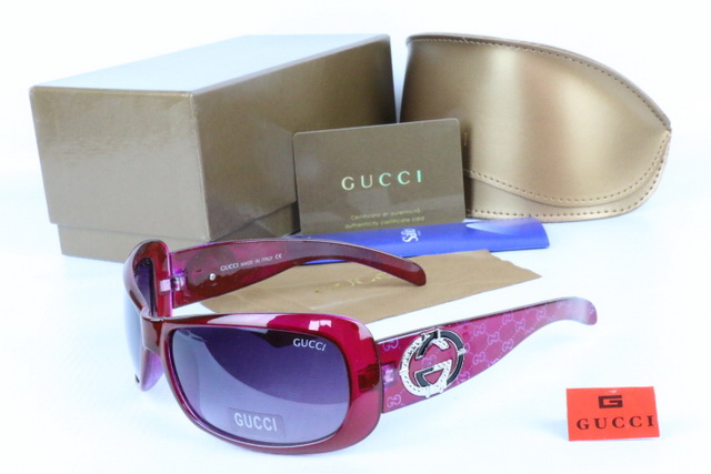 GUCCl Boutique Sunglasses 059